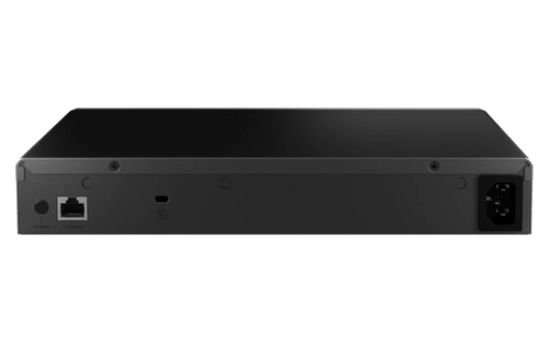 Switch QNAP QuCPE-3032-C3558R-8G 8x 2.5Gb 2x SFP+