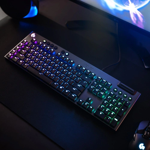 Wired billentyűzet Logitech G G815 QWERTY