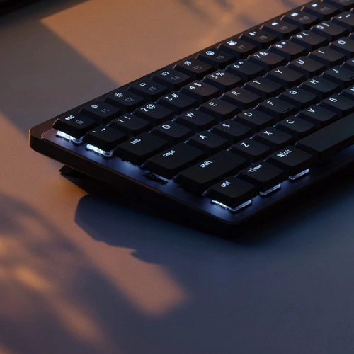 Vezeték nélküli billentyűzet Logitech MX Mini Mechanical QWERTY