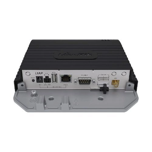 Routerek Mikrotik RBLtAP-2HnD&R11e-4G 1x RJ-45 10/100/1000 Mb/s